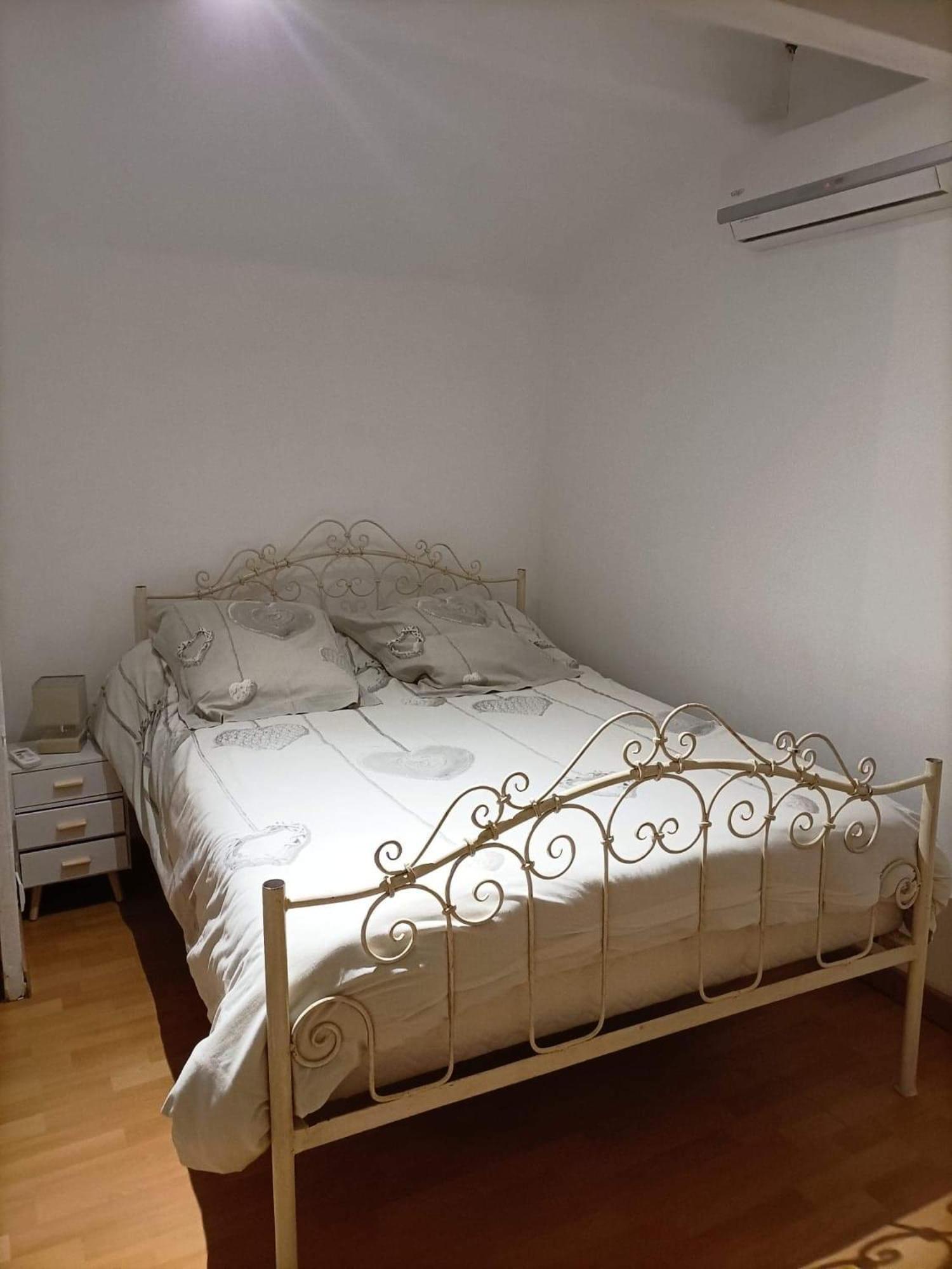 Apartamento Le 7 Servian Exterior foto